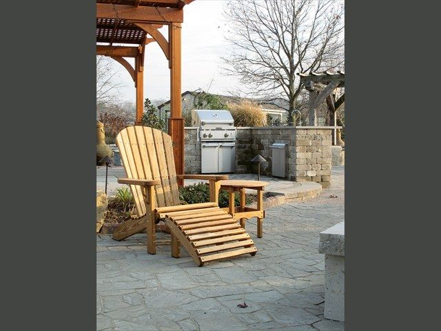 memories fanback chair